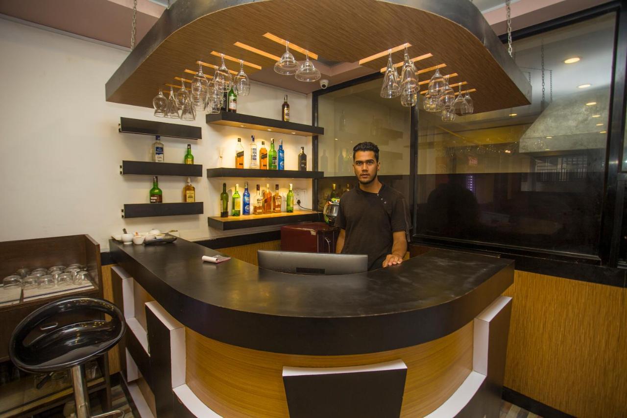 Oyo 104 Hotel Baltic Inn Kathmandu Exterior photo