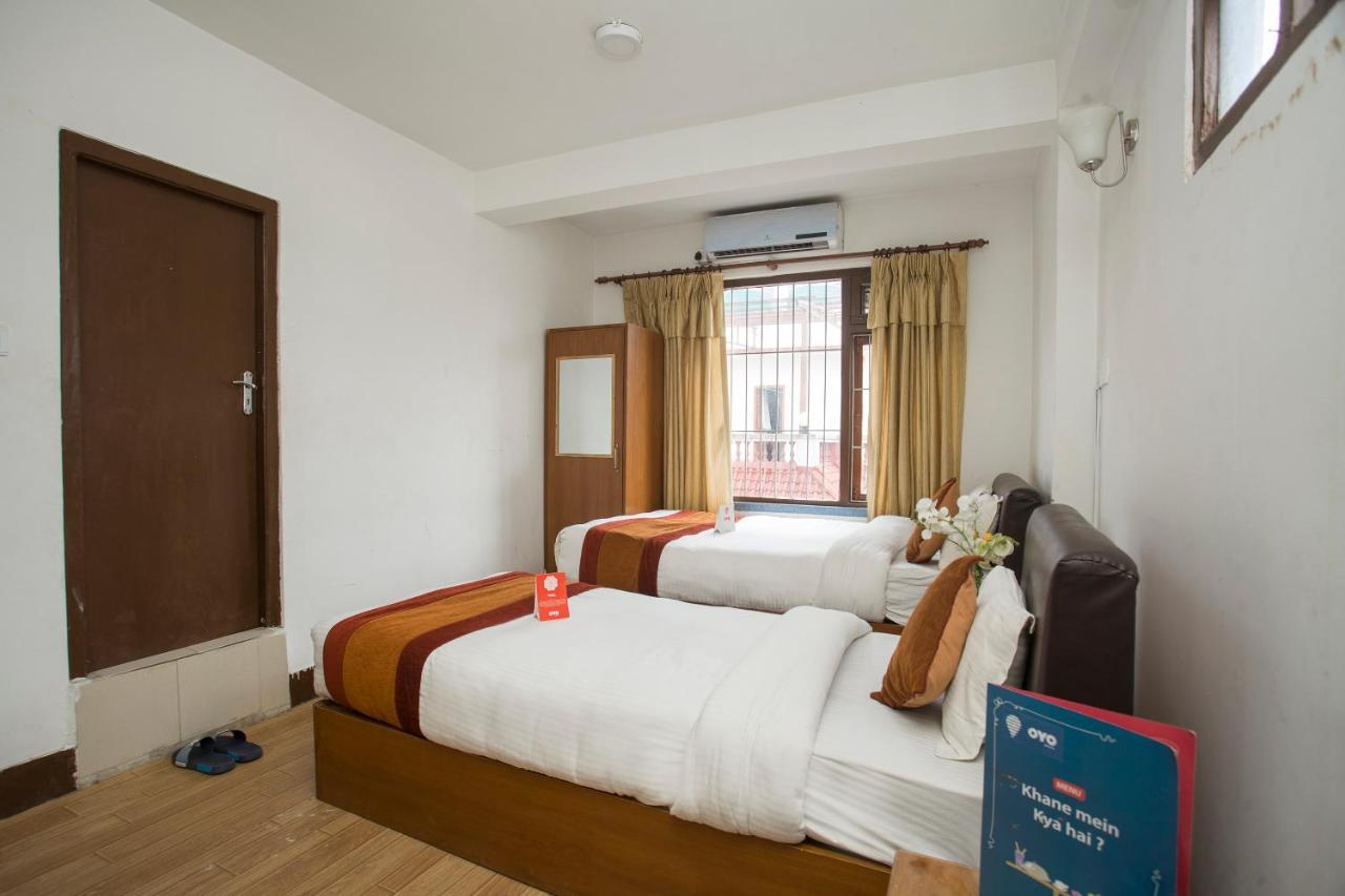 Oyo 104 Hotel Baltic Inn Kathmandu Exterior photo
