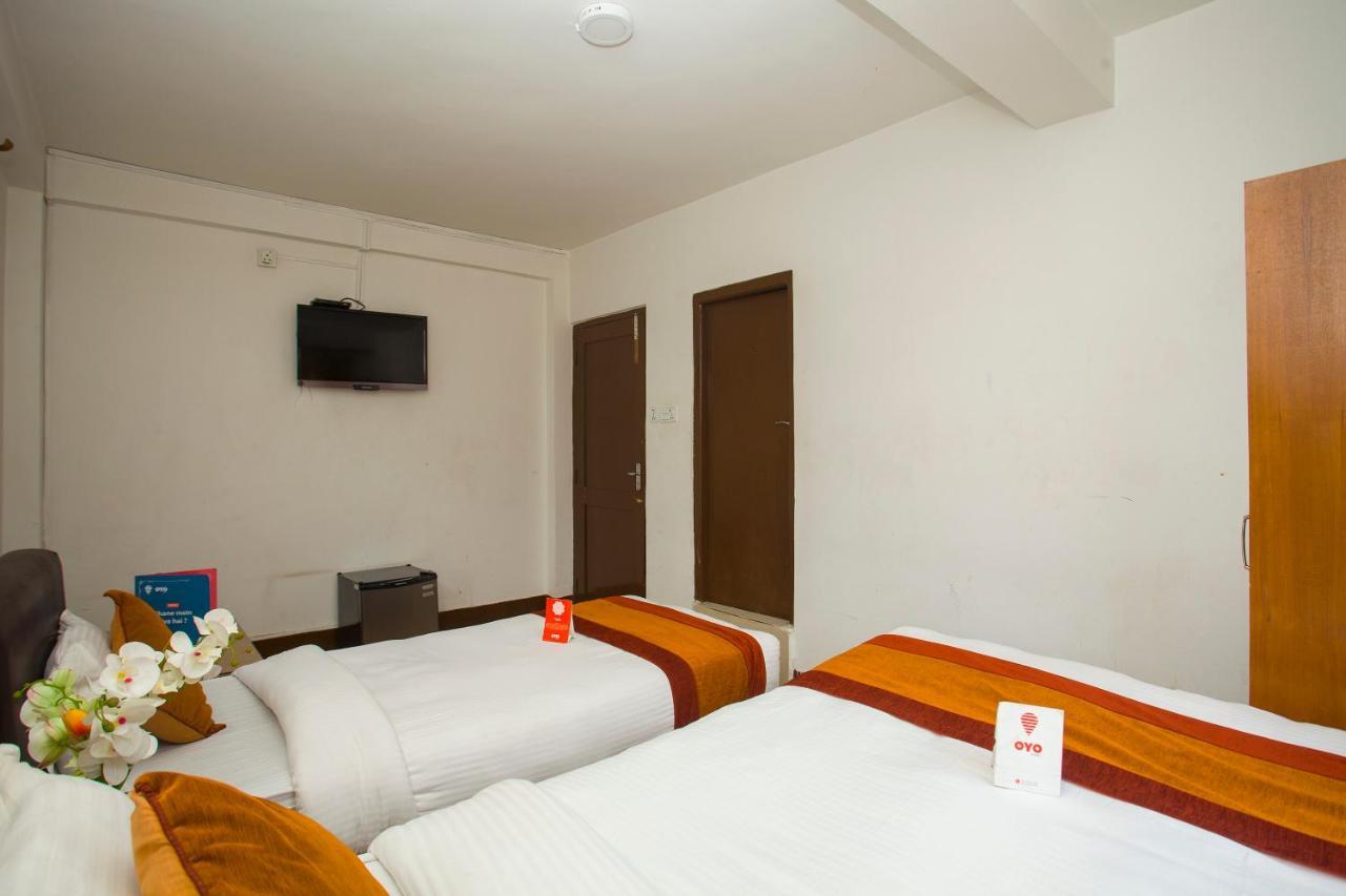 Oyo 104 Hotel Baltic Inn Kathmandu Exterior photo